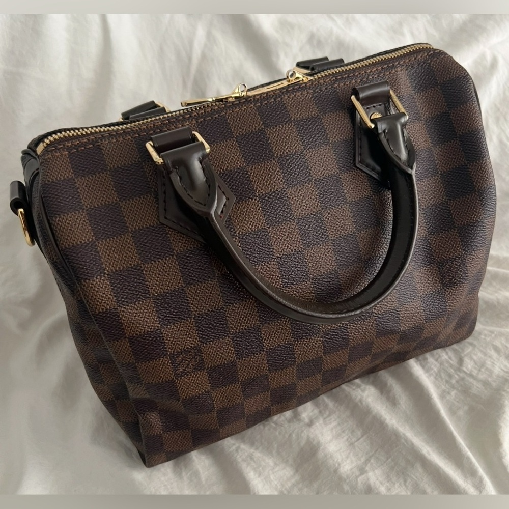 👑✅PRICE FIRM✅ Dark Brown Medium Crossbody Fashion Bag. NWOT - Picture 5 of 17